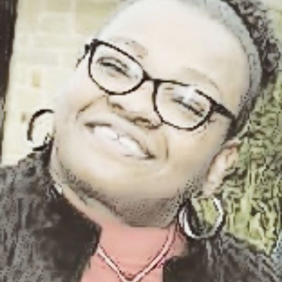 Meet your Posher, Vickie - Picture 1 of 1